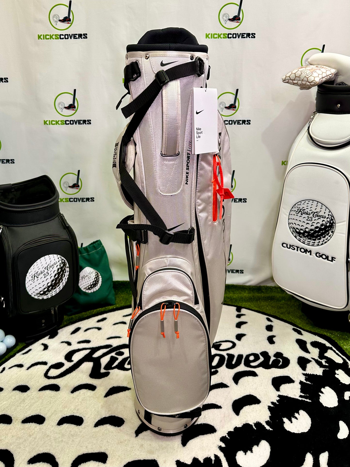 Nike Sport Lite Golf Bag – Off-White Inspired “GOLF BAG” Design w/ Zip Tie – Stand Bag Lightweight Carry Golf Bag Light Brown
