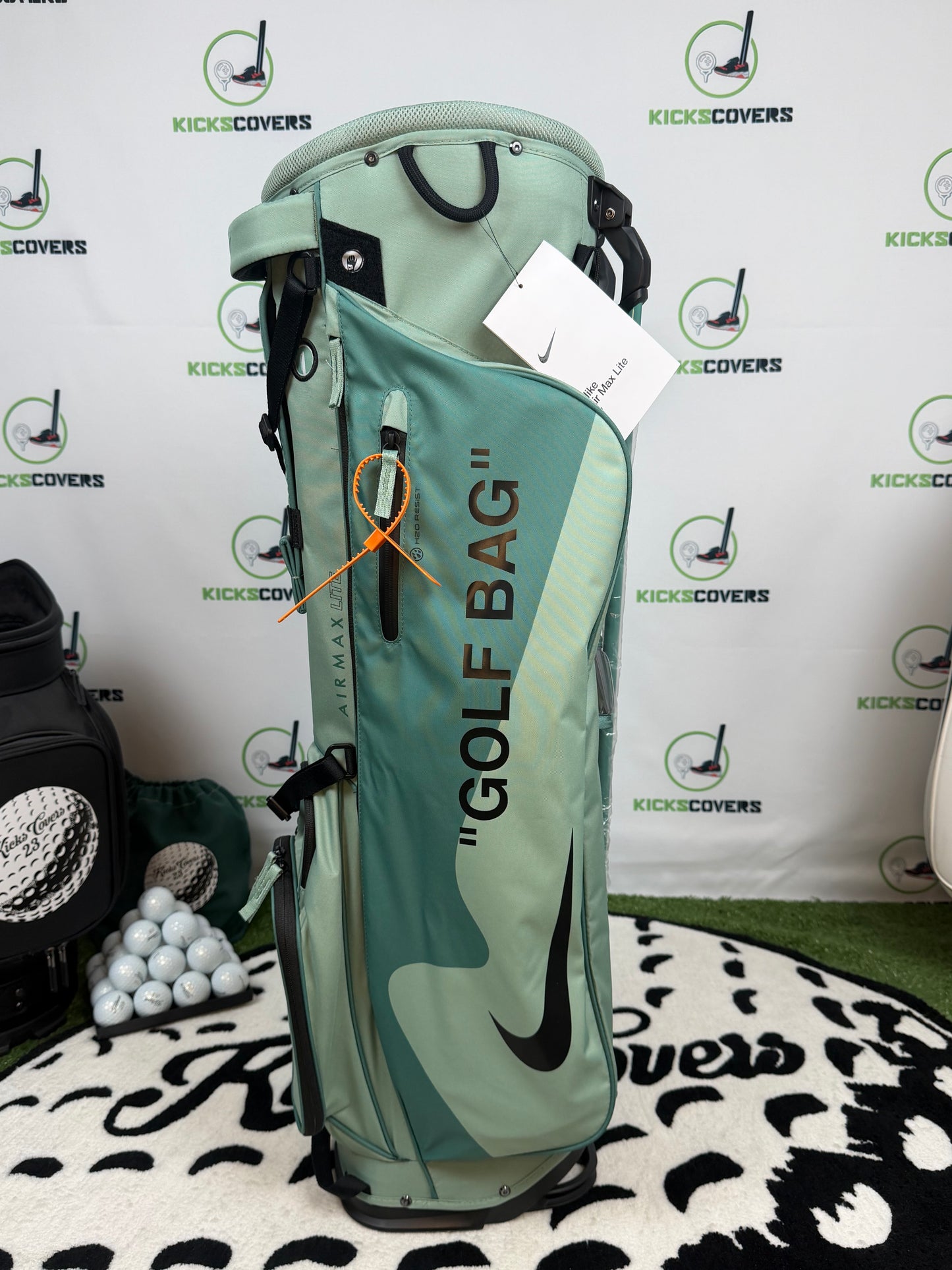 Nike Air Max Lite Golf Bag – Off-White Inspired “GOLF BAG” Design w/ Zip Tie – Stand Bag Lightweight Carry Golf Bag Green
